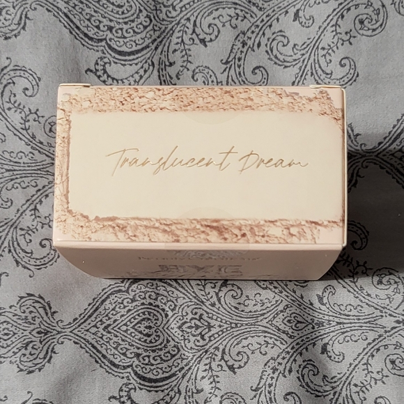 5 Items For $25 Beauty Creations setting powder - Picture 4 of 6